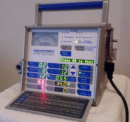 Newport HT-50 Ventilator