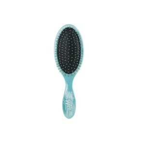Wet Brush Disney Original Detangler Brush Princess Guiding Spirit - Frozen 2, Anna - All Hair Types - Ultra-Soft IntelliFlex Bristles Glide Through Tangles with Ease - Protects Against Split Ends