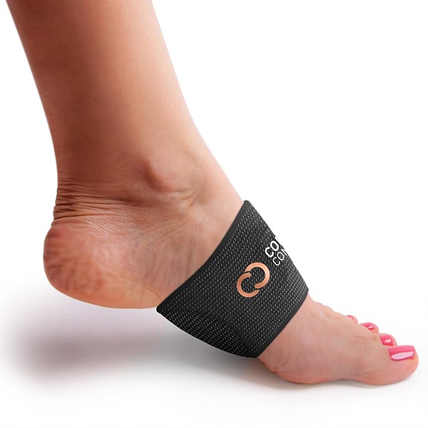 Lightweight and slim fit – wearable with any shoe type